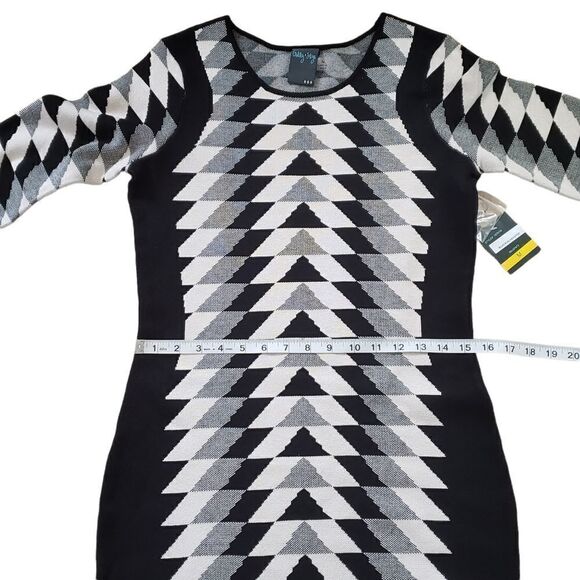 NWT Gabby Skye Black Alabaster 3/4 Sleeve Sheath Sweater Dress MEDIUM - Picture 9 of 16